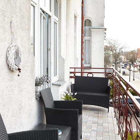 Apartamenty Kocham Morze Свіноуйсьце Екстер'єр фото