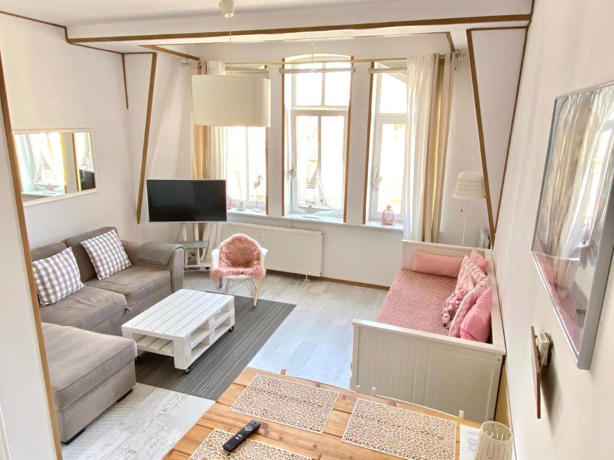 Apartamenty Kocham Morze Свіноуйсьце Екстер'єр фото