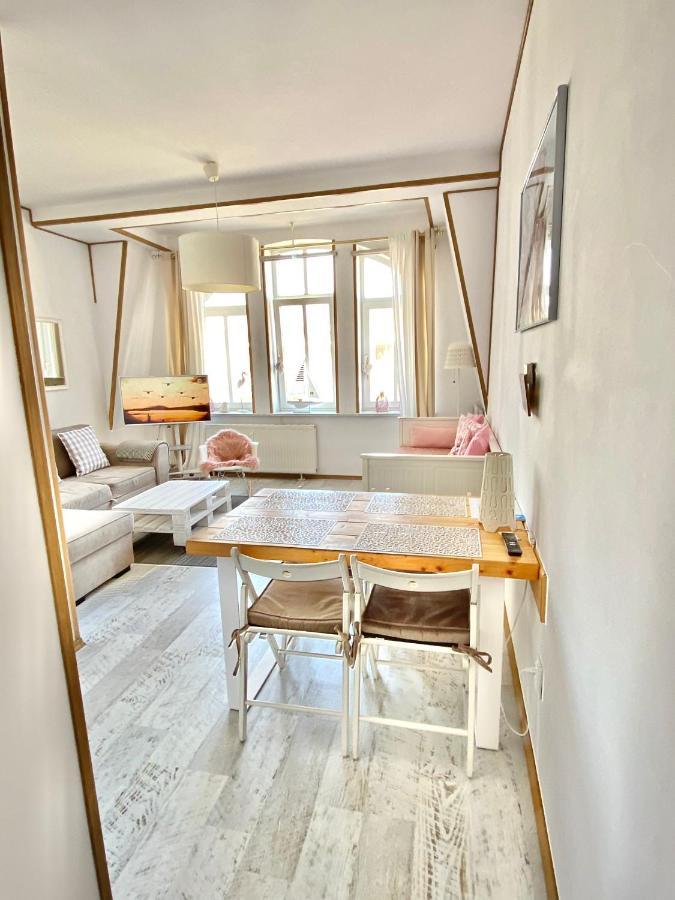 Apartamenty Kocham Morze Свіноуйсьце Екстер'єр фото
